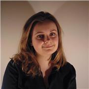 Etudiante en science politique donne des cours d'histoire à Caen